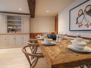 Cottage | Dining - Captains House (Lyme Regis)