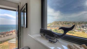2 habitaciones, decoración personalizada y muebles diferentes