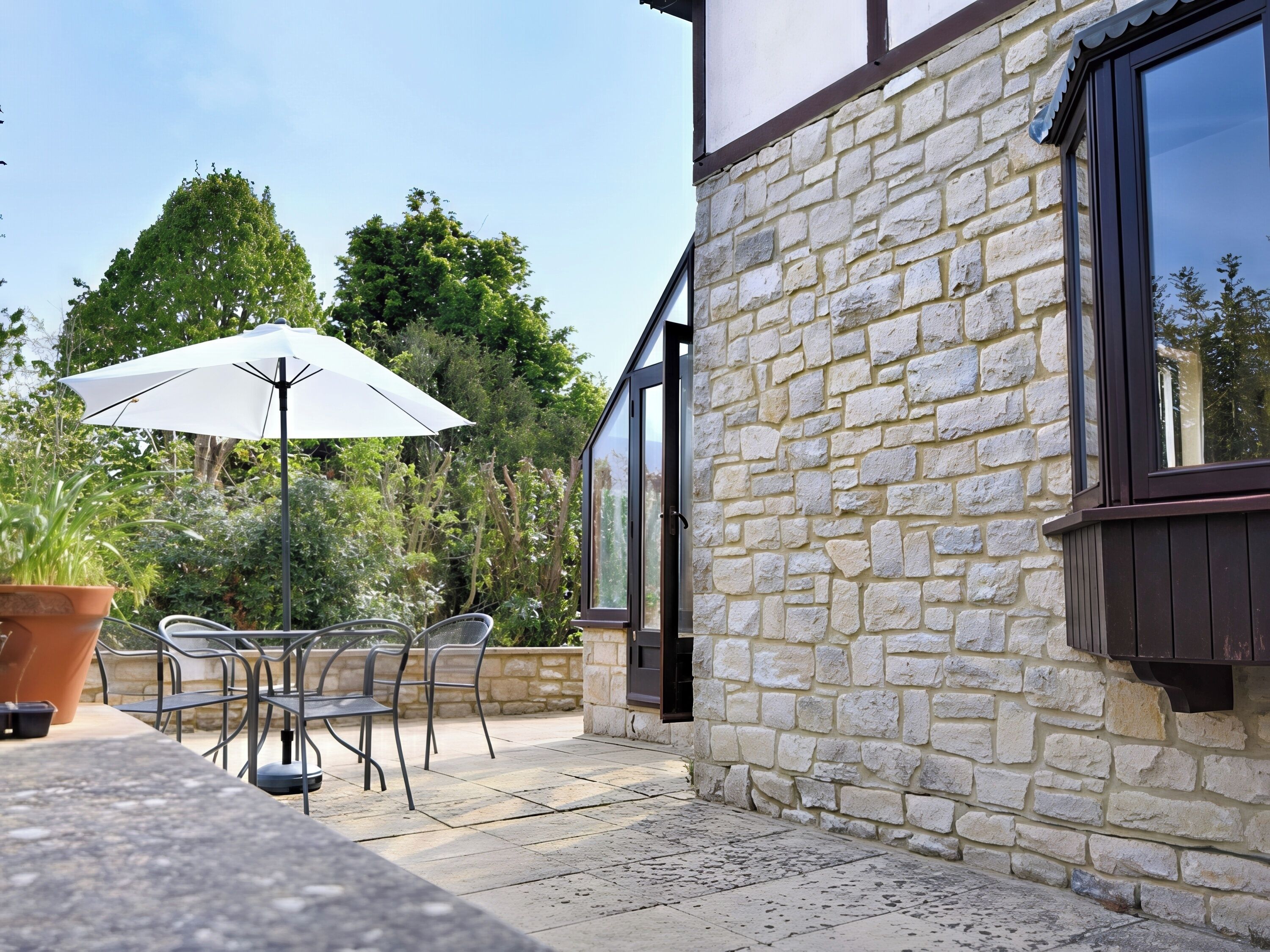 Cottage | Interior
