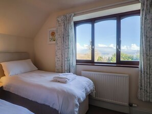 Cottage | Interior - High Cliff Orchard (Lyme Regis)