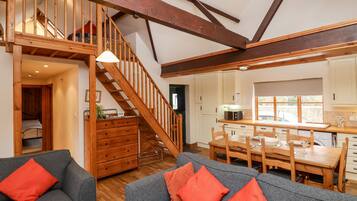 Mökki | Oleskelualue | DVD-soitin