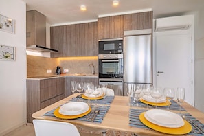 Fridge, microwave, oven, dishwasher