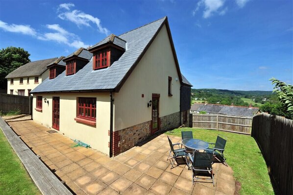 Cottage | Interior - 28 Barnes Meadow (Lyme Regis)