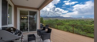 Stunning Views + Hot Tub + Location! 3 bed/3 bath
