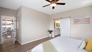 3 chambres, literie de qualité supérieure, bureau