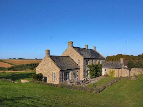 Cottage | Interior. The Stone House