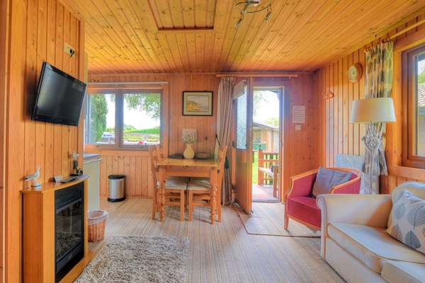 Cottage | Interior