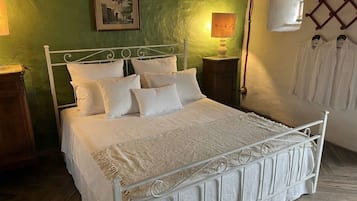 3 chambres, bureau, fer et planche à repasser, Wi-Fi gratuit