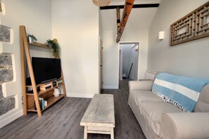 Cottage | Interior - Kittiwake (Lyme Regis)