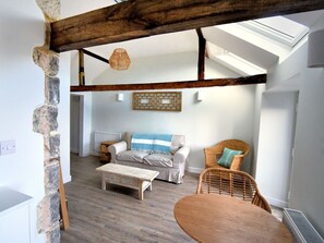 Cottage | Interior - Kittiwake (Lyme Regis)