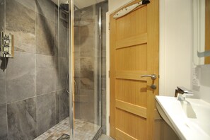 Cottage | Interior - Seashore (Lyme Regis)