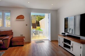 Cottage | Interior - Shire View (Lyme Regis)