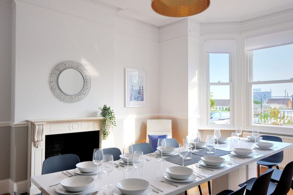 Cottage | Interior