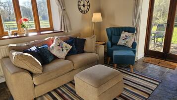 Cottage | Living area