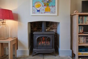 Cottage | Interior - Lavender Cottage (Seaton)