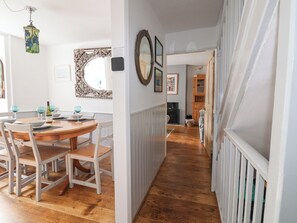 Dining - Coombe Street Cottage (Lyme Regis)