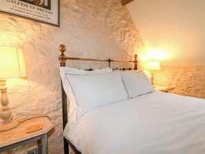 Cottage | 1 bedroom, individually decorated, individually furnished - The Stone Barn (Bridport)