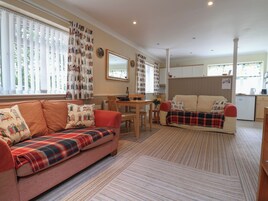 Cottage | Living area