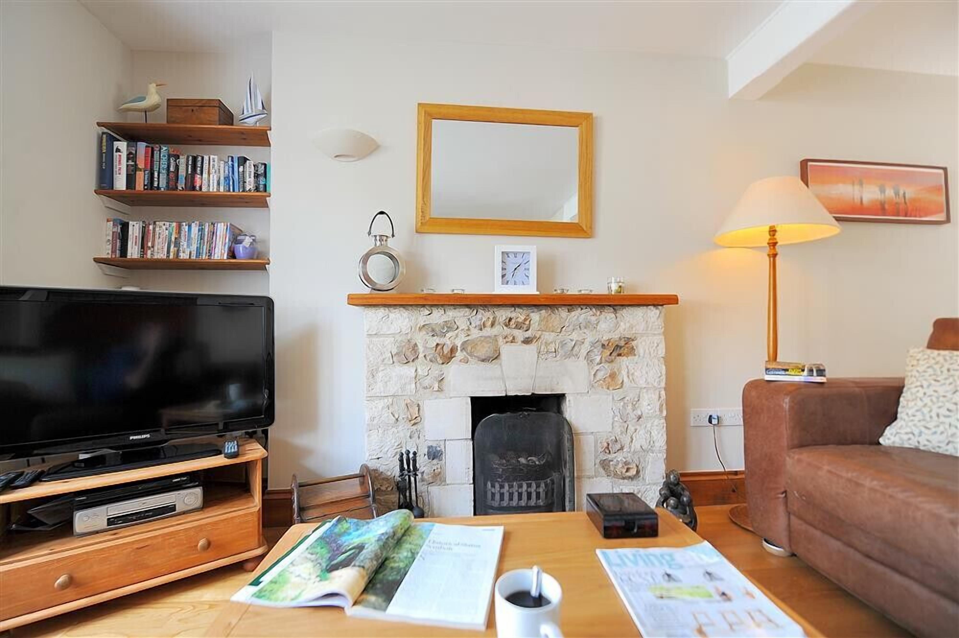 Cottage | Interior