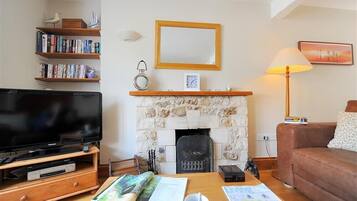 Cottage | Interior