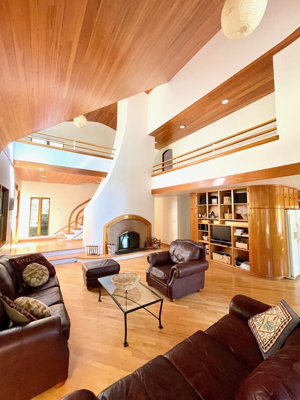 Smart TV, DVD player, books - Beautiful Maine Camp w/ Private Dock on Hodgdon Pond (Tremont)