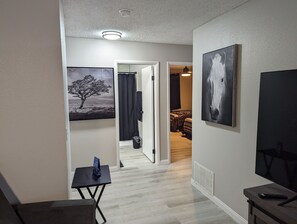 2 Schlafzimmer, Bügeleisen/Bügelbrett, kostenloses WLAN, Bettwäsche