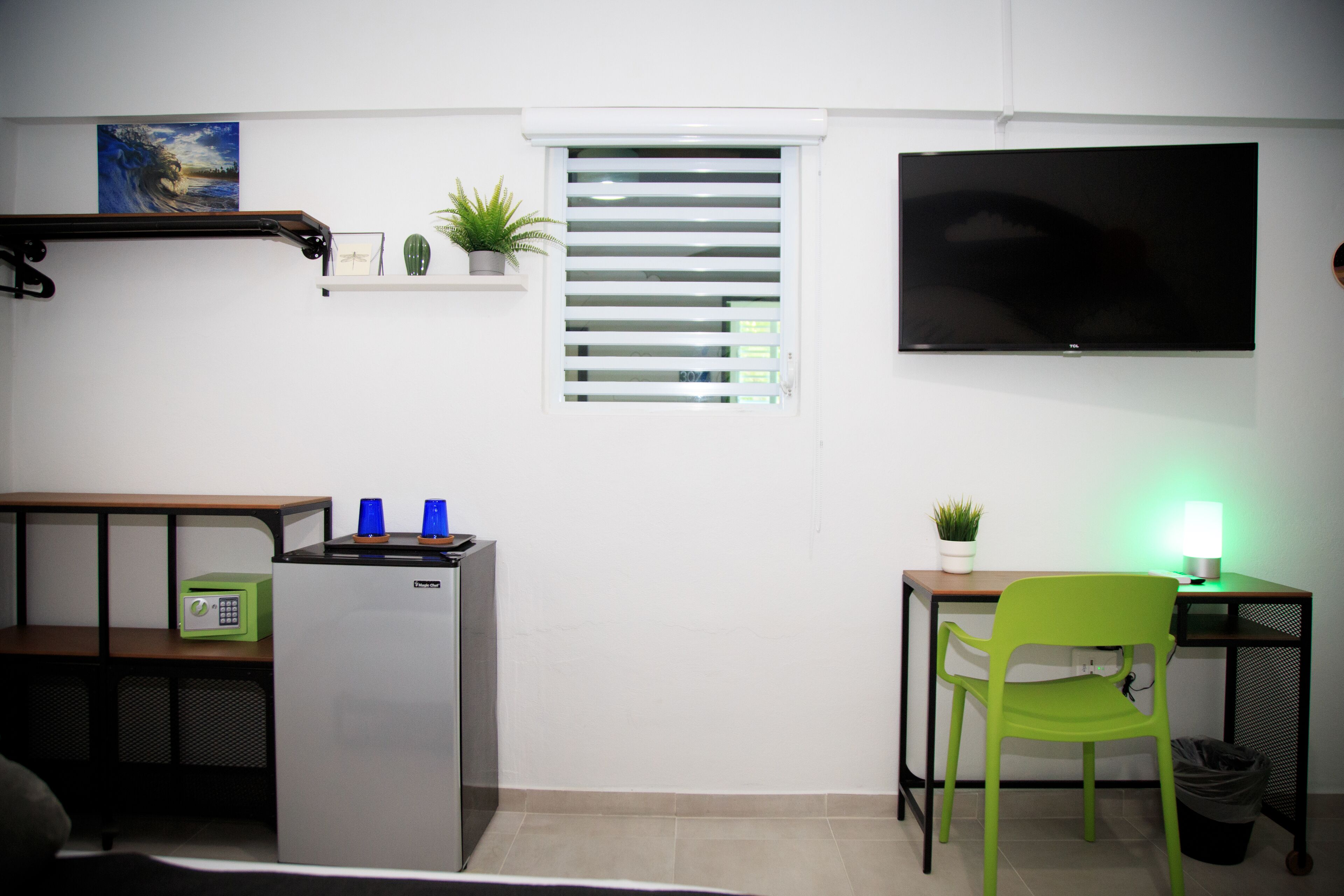 standard quadruple room | blackout curtains, free wifi, bed sheets