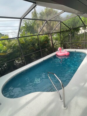 Piscine extérieure, piscine chauffée