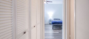 Spacious 3 BR, 2 BA Condo near Med Center & NRG, 20% discount