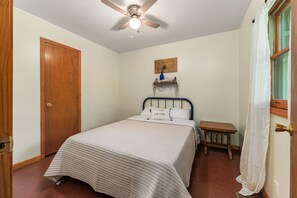 2 habitaciones, wifi gratis y ropa de cama