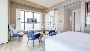 Studio Eksekutif, 1 Tempat Tidur Double | Minibar dan didekorasi berbeda-beda