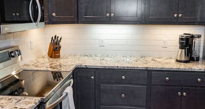 𝗨𝗻𝗶𝗾𝘂𝗲 𝗦𝘁𝗮𝘆 at the Carriage Haus