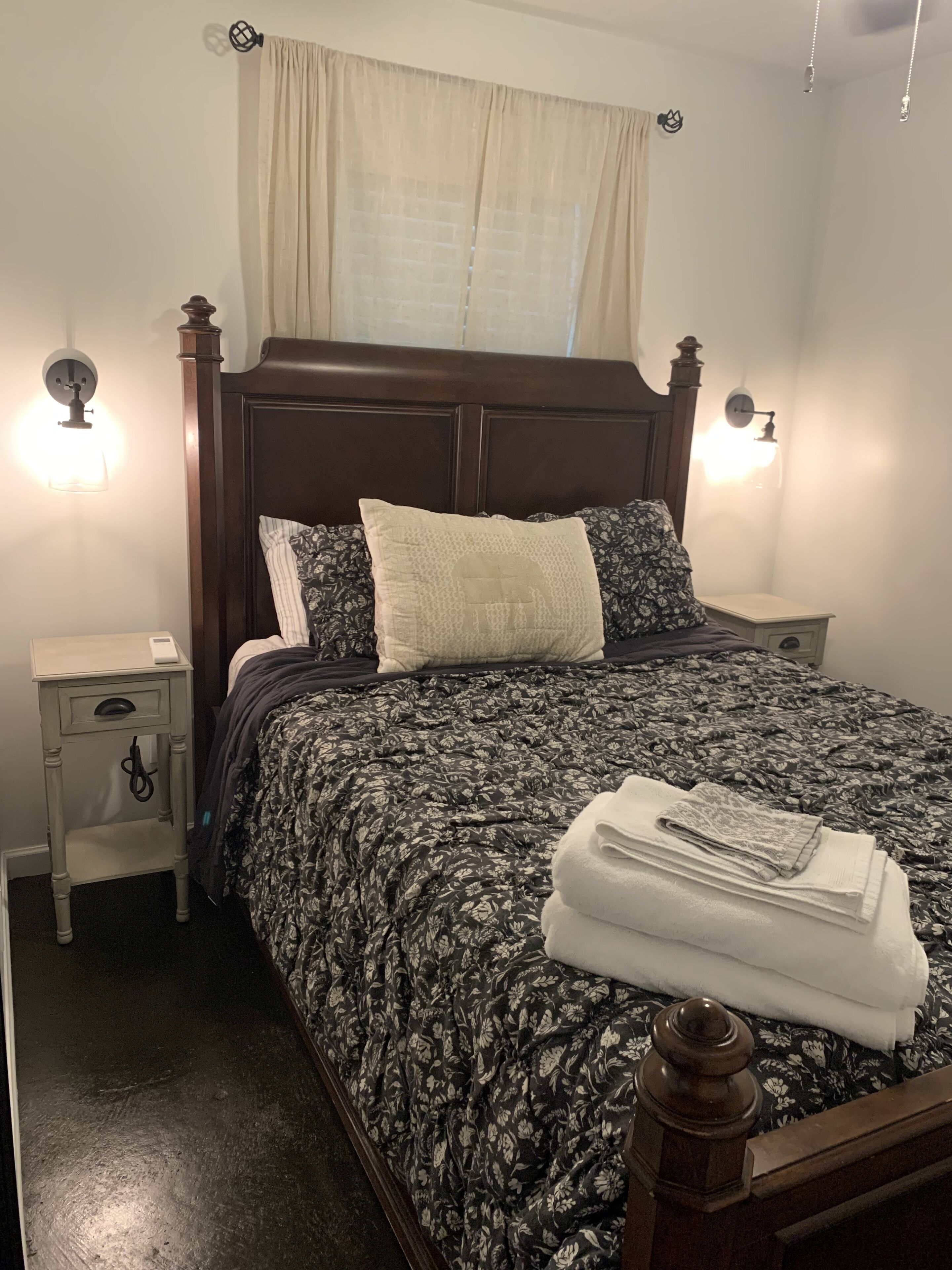 1 bedroom, free WiFi, bed sheets