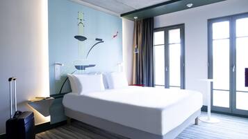 Family Room, Multiple Beds | Soundproofing, free WiFi, bed sheets