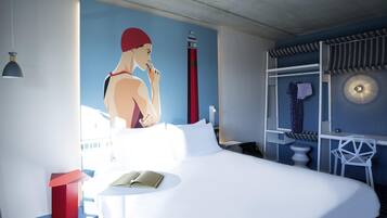 Habitación superior, 1 cama doble, balcón | Sistema de insonorización, wifi gratis, ropa de cama
