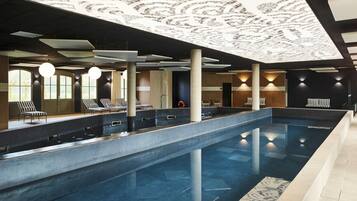 Couples treatment room(s), body treatments, body wraps, body scrubs