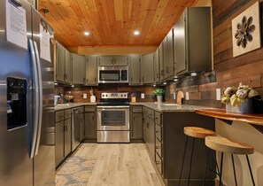 Fridge, microwave, oven, stovetop - Ski Chalet: View Grandfather Mtn w/ Cozy Fireplace (Sugar Mountain)