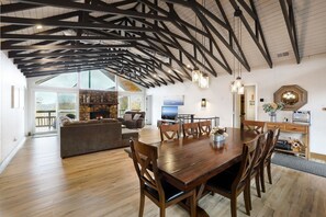 Dining - Ski Chalet: View Grandfather Mtn w/ Cozy Fireplace (Sugar Mountain)