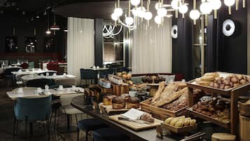 Daily buffet breakfast (EUR 20 per person)