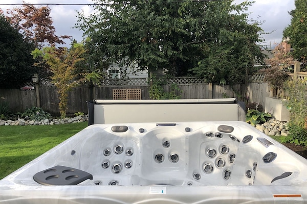 Bain à remous extérieur