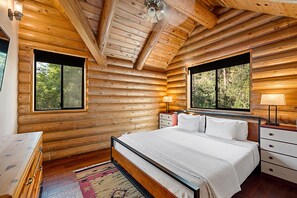 6 slaapkamers, een strijkplank/strijkijzer, gratis wifi, beddengoed