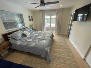 3 bedrooms, iron/ironing board, travel cot, free WiFi