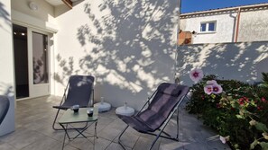 Terrace/patio - Saint-Georges-de-Didonne – SMALL HOUSE with its own little outdoor paradise (ST GEORGES DE DIDONNE)