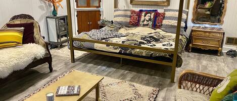 2 chambres, bureau, Wi-Fi gratuit, draps fournis