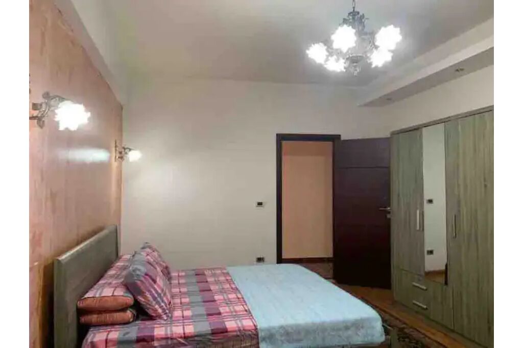 3 chambres, bureau, accès au Wi-Fi (inclus)