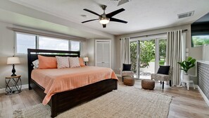 4 Schlafzimmer, Schreibtisch, Bügeleisen/Bügelbrett, kostenloses WLAN