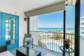 Property grounds - FREE PERKS INCLUDED!! Beach Palms 310 - GULF VIEW Condo! (Indian Shores)