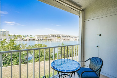 Indian Springs 1216 - INTERCOASTAL VIEW Condo!