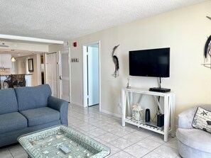 TV, DVD player