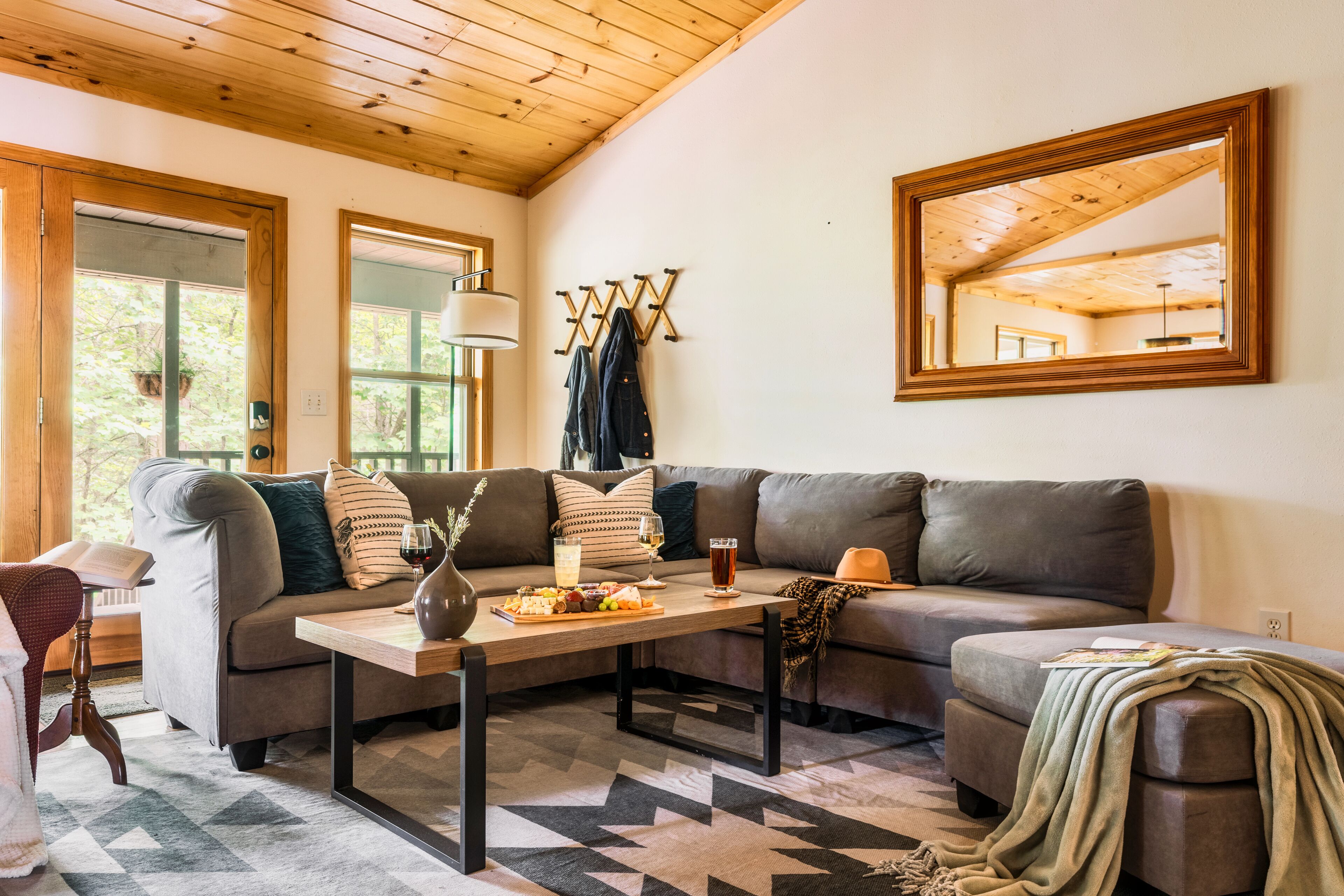 Smart TV, fireplace, video games, books